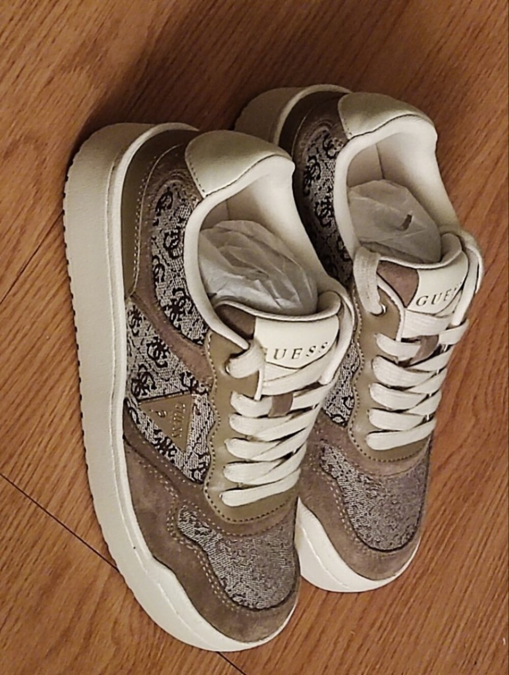 Women GUESS Taupe and Cream Logo Accent Sneakers
